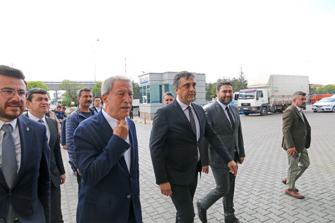 Milli Savunma Bakanı Hulusi AKAR'ın Fabrika Ziyareti